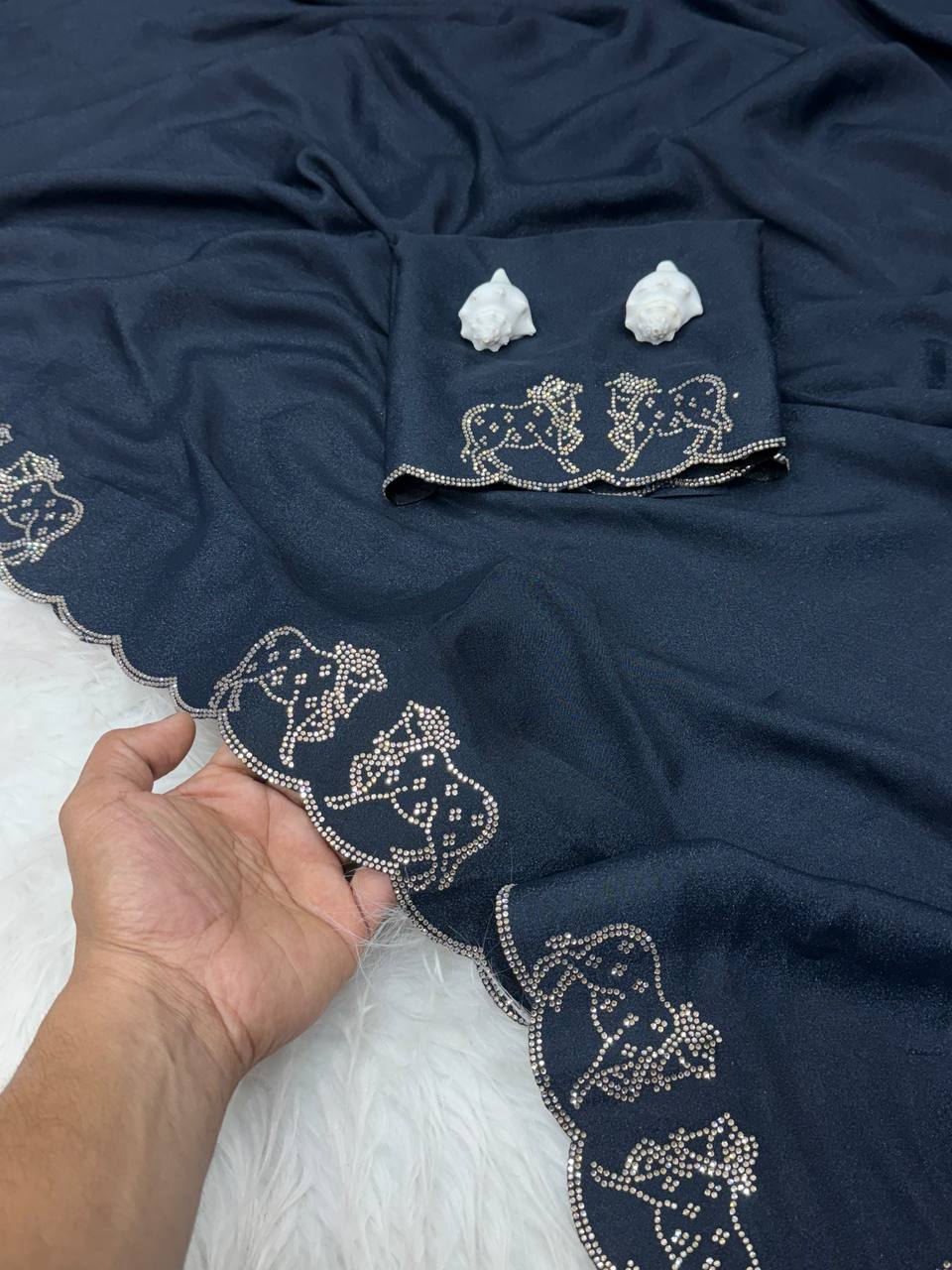 ROYAL LOVING  DOUBLE COW  DIAMOND  CUT WORK SAREE