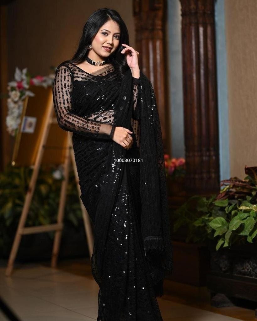 Superb Quality Mono Net Beautiful Embroidery Thread Saree