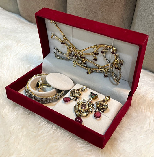 Premium Pocket Organizer Gifting Case – Suede Velvet Finish (For Kangan, Rings, Pendants, Earrings & Chains) ( 3 Pieces )