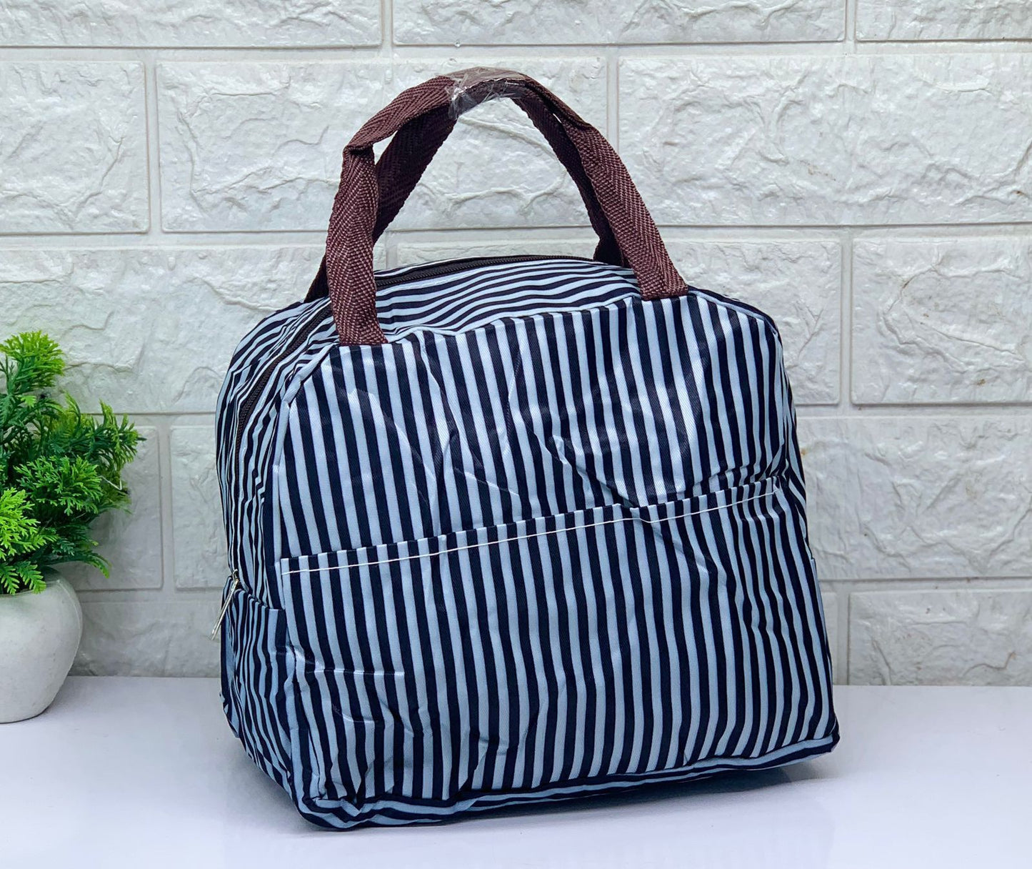Printed Tiffin Bags/ Lunch Bag For Unisex (10 Pieces)