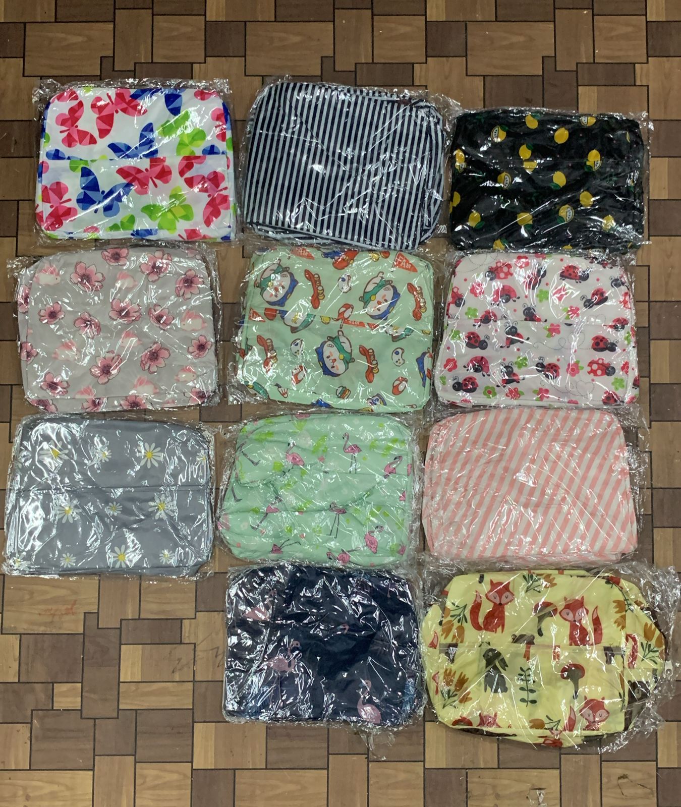 Printed Tiffin Bags/ Lunch Bag For Unisex (10 Pieces)