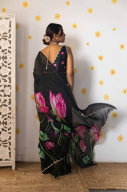 Super Hit Soft Tabi Organza Saree – Celebrity Style Handwork with Cut Dana & Moti Border