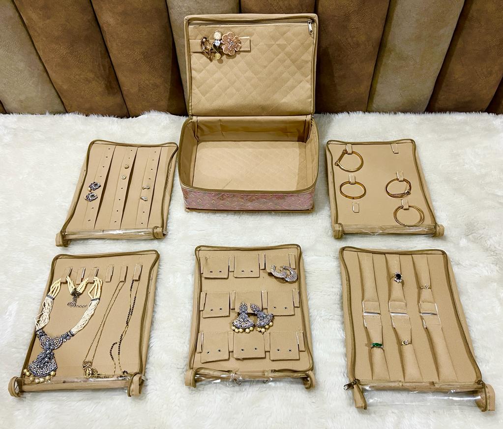 Premium Jewelry kit with 5 large trays for keeping chain/Anklets, Bangles/bracelets, Rings, Earrings/Nosepins  ( J028)