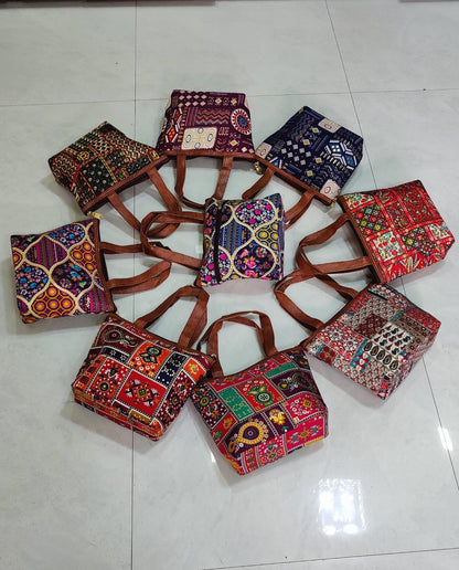 Ikkat Thambollam Bags ( 10 Pieces )