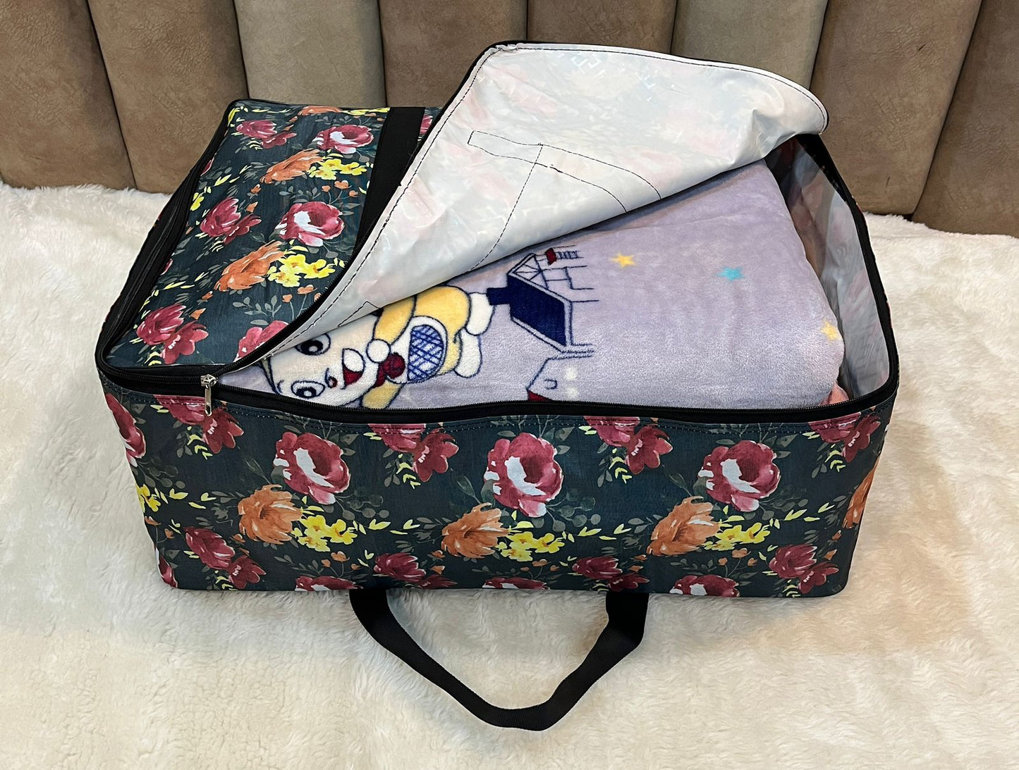 Poly - Cotton Printed  Quilted Blanket Cover (G028)