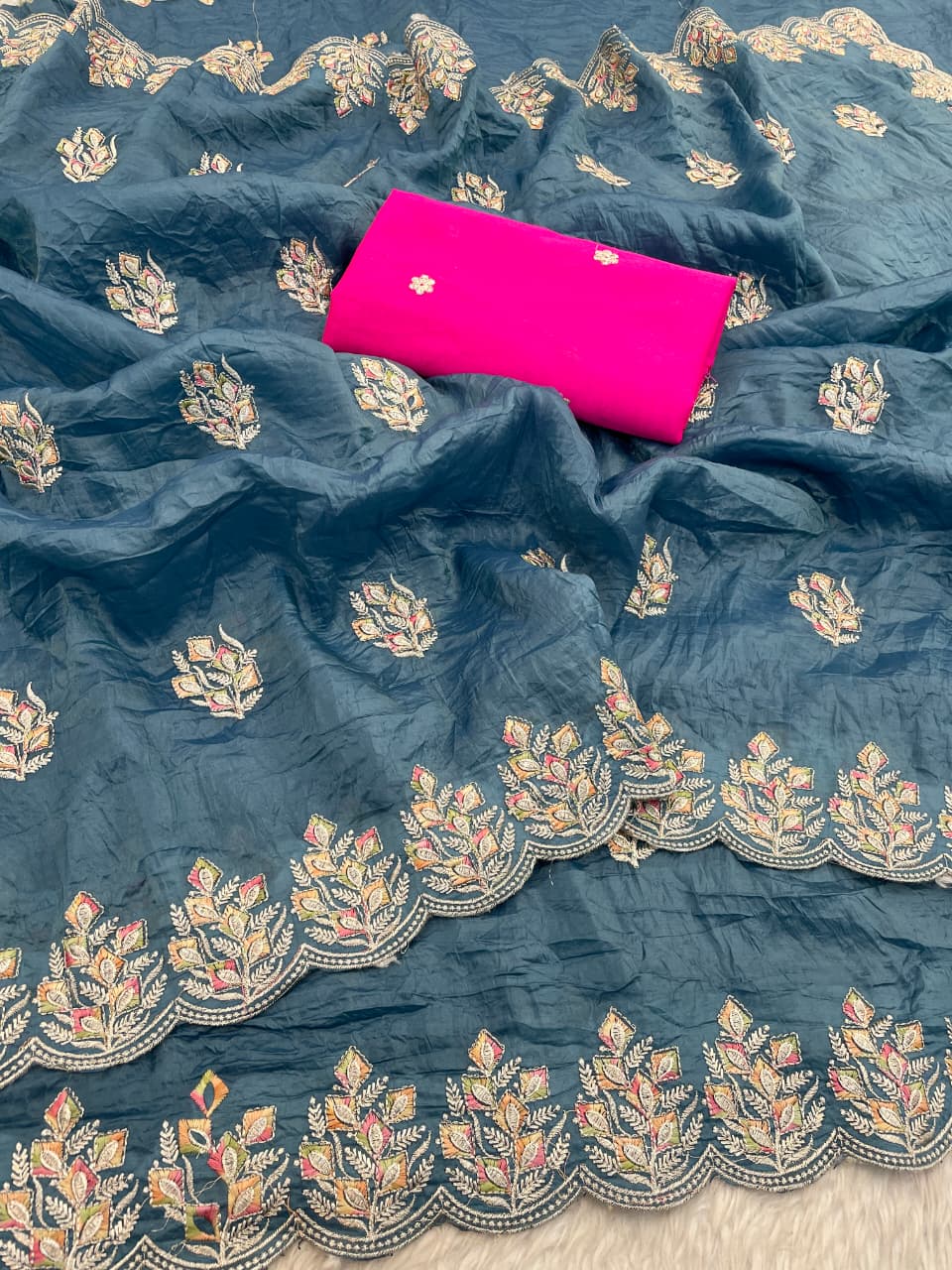 Soft Gold Crush Silk Saree with Multi Thread Embroidery Work & Mono Silk Butti Blouse – Budget Party Wear Saree for Women
